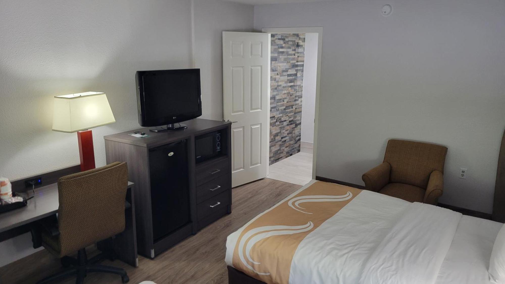 Quality Inn Forsyth Near Ga Public Safety Training Center Dış mekan fotoğraf